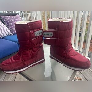 Women's Red Winter Boots